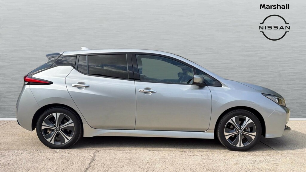 Nissan Leaf Leaf 110Kw Tekna 40Kwh Silver #3