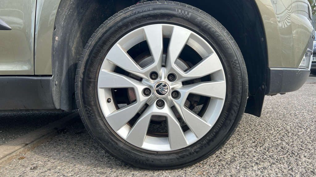 Skoda Yeti Se Tsi Dsg Green #20