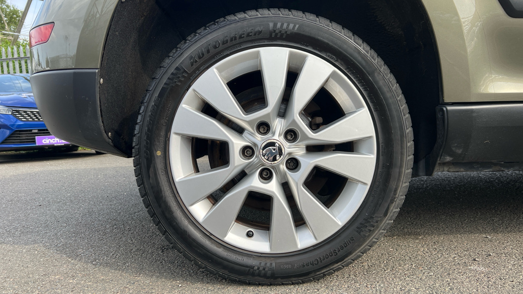 Skoda Yeti Yeti Outdoor 1.2 Tsi 110 Se L Green #5