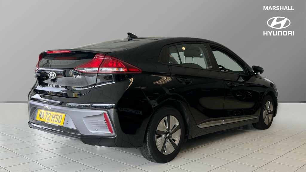 Hyundai Ioniq Ioniq 1.6 Gdi Hybrid Se Connect Dct Black #3