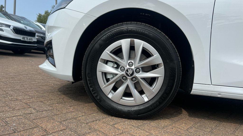 Skoda Fabia Fabia Hatch Se Edition 1.0 Tsi 116 Ps Dsg White #5