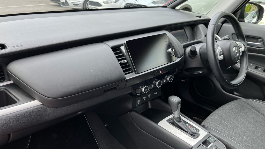 Honda Jazz Jazz 1.5 I-mmd Hybrid Advance Ecvt Red #2