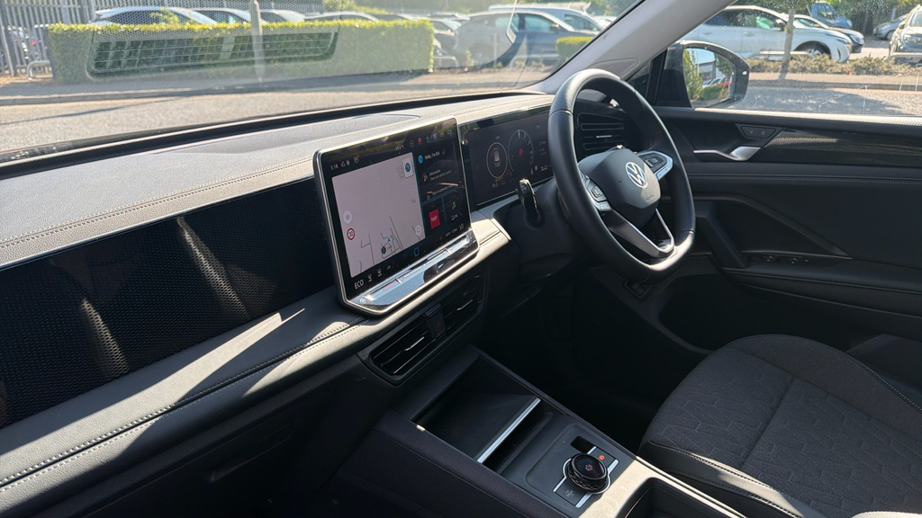 Volkswagen Tiguan Tiguan 1.5 Tsi Ehybrid Match Dsg GF75BYW Black #2