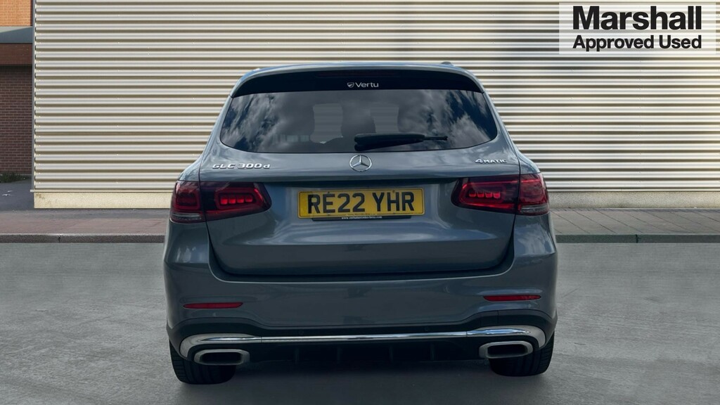 Mercedes-Benz GLC Class Glc 300D 4Matic Amg Line Premium 9G-tronic Grey #4