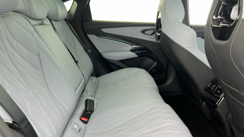 Byd Seal 390Kw Excellence Awd 83Kwh Black #12