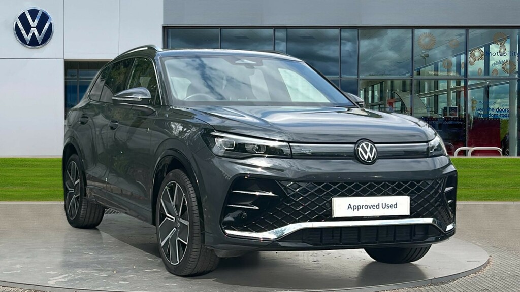 Volkswagen Tiguan Tiguan 1.5 Etsi 150 R-line Dsg Grey