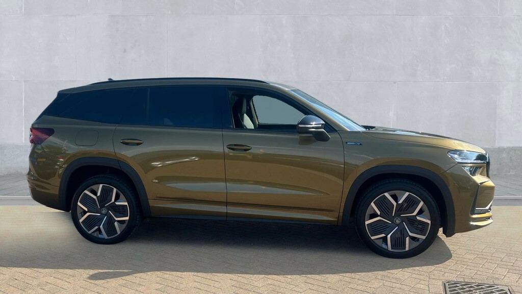 Skoda Kodiaq Kodiaq Sportline 7 Seats 2.0 Tdi 193 Ps Dsg 4X4 Gold #4