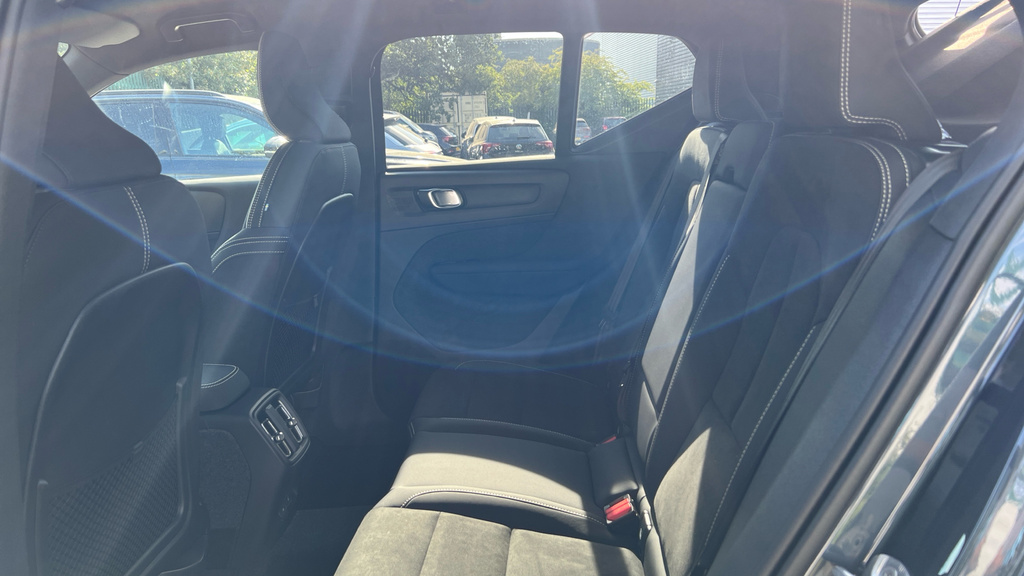 Volvo EX40 Ultra, Single Motor Extended Range, Blue #37