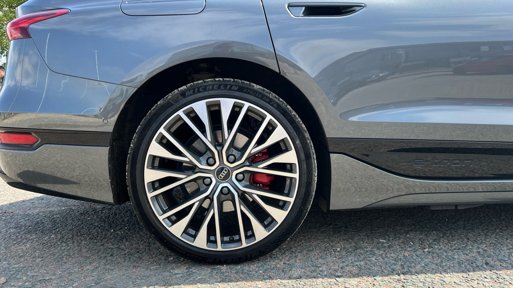 Audi A6 Avant A6 270Kw Performance 100Kwh S Line Grey #19
