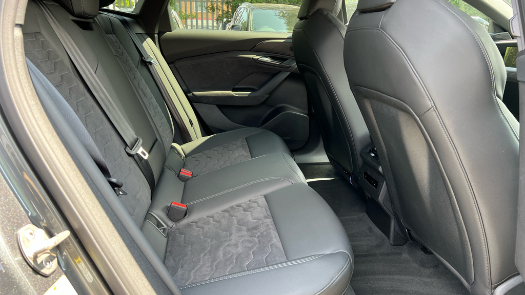 Audi A6 Avant A6 270Kw Performance 100Kwh S Line Grey #14