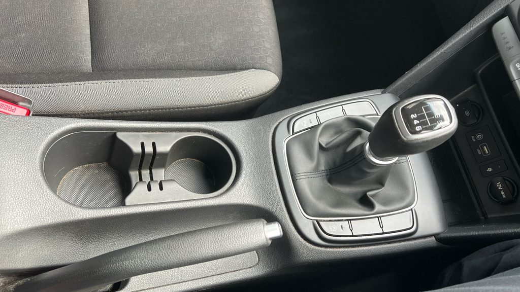 Hyundai Kona Grey #28