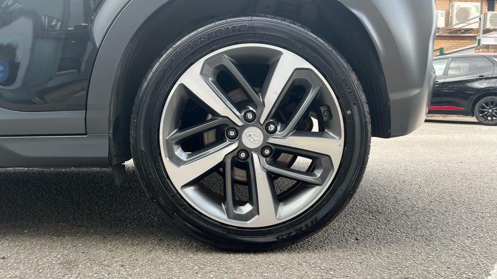 Hyundai Kona Grey #18
