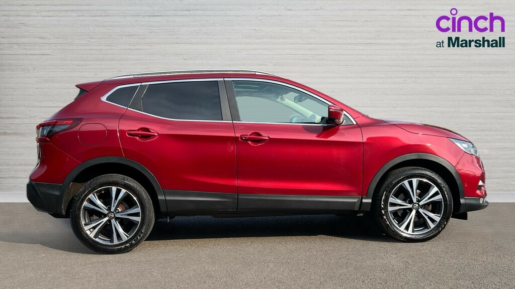 Nissan Qashqai Qashqai 1.5 Dci 115 N-connecta Dct Red #2