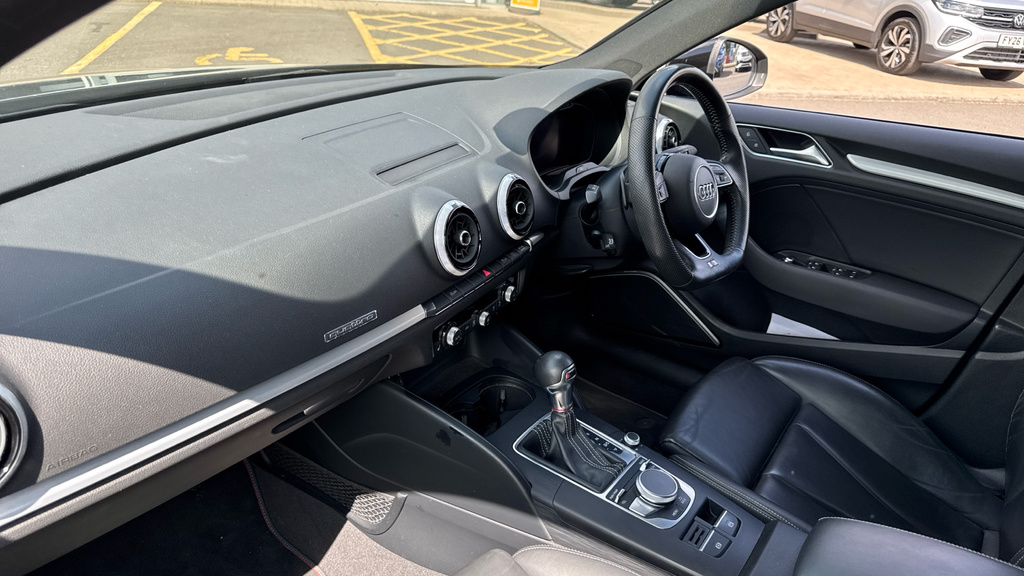 Audi A3 S3 Tfsi Quattro S Tronic Black #10