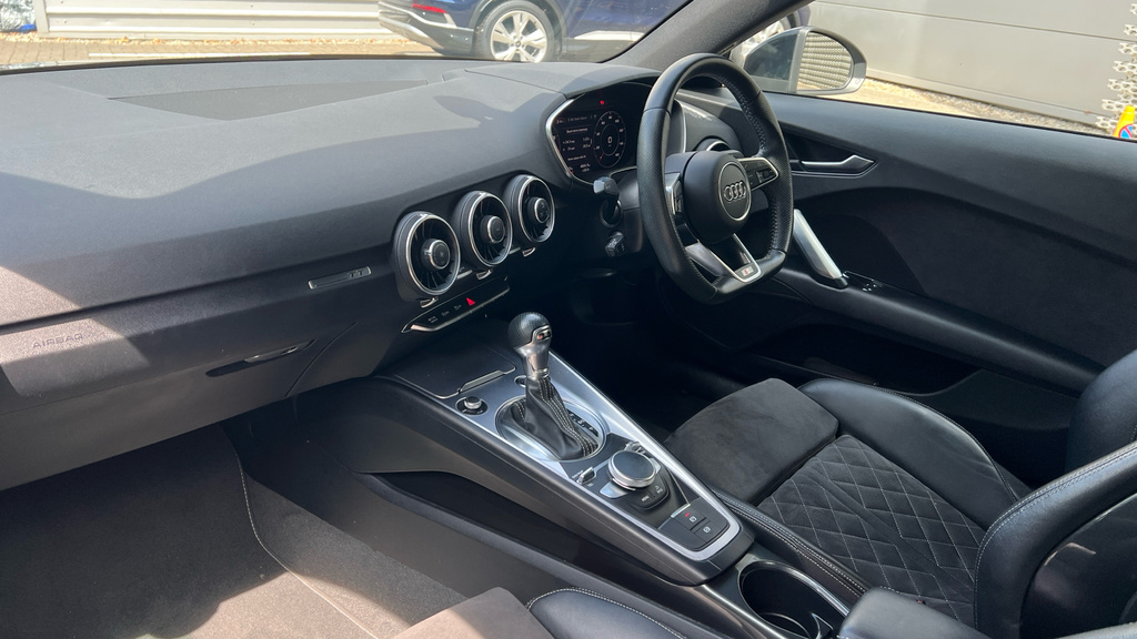 Audi TT Tt 40 Tfsi Black Edition S Tronic Grey #2