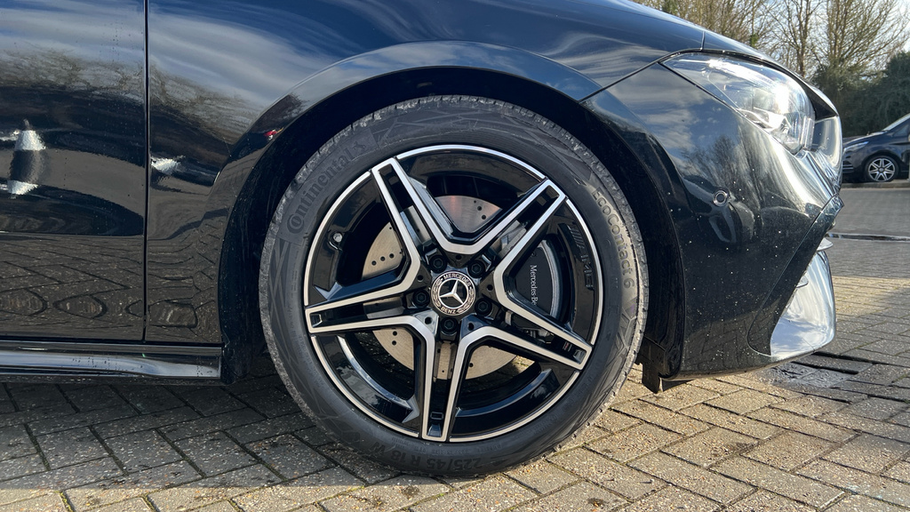 Mercedes-Benz CLA Class Cla 200 Amg Line Executive Tip Black #5