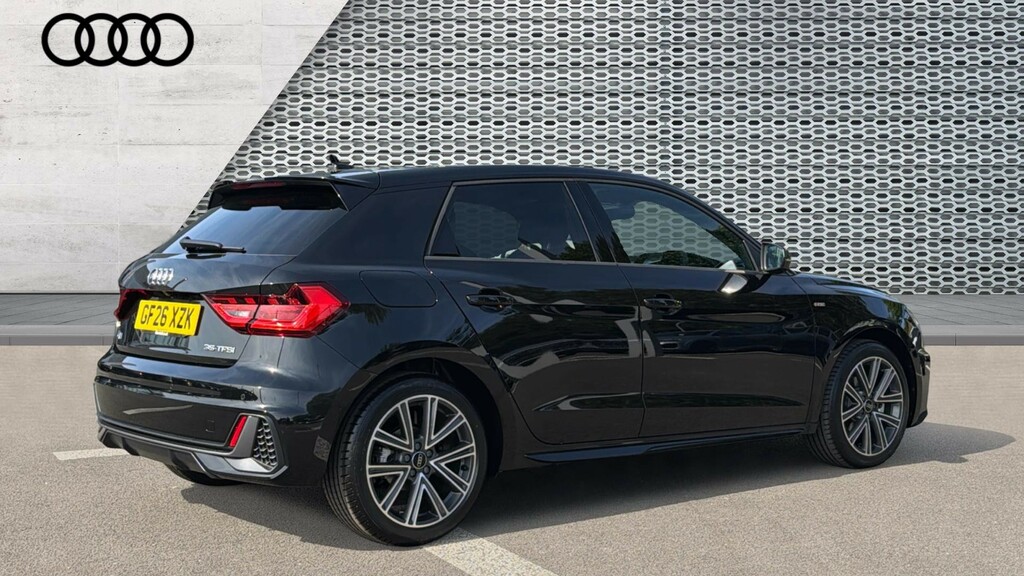 Audi A1 30 Tfsi Black Edition S Tronic Red #8