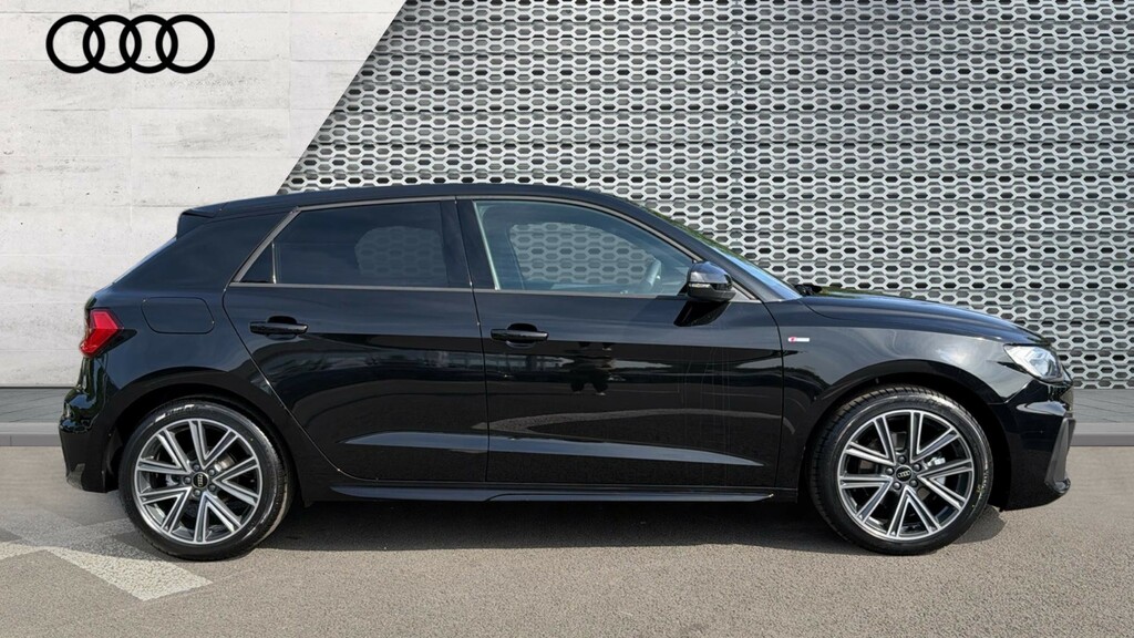 Audi A1 Audi A1 Sportback S Line 35 Tfsi 150 Ps S Tronic Black #4