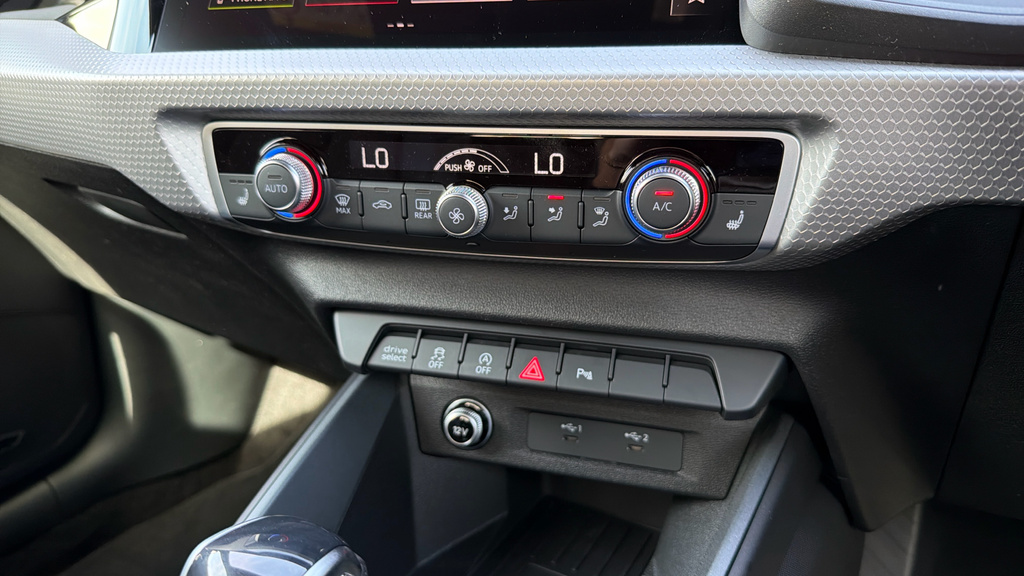 Audi A1 30 Tfsi Black Edition S Tronic Red #16