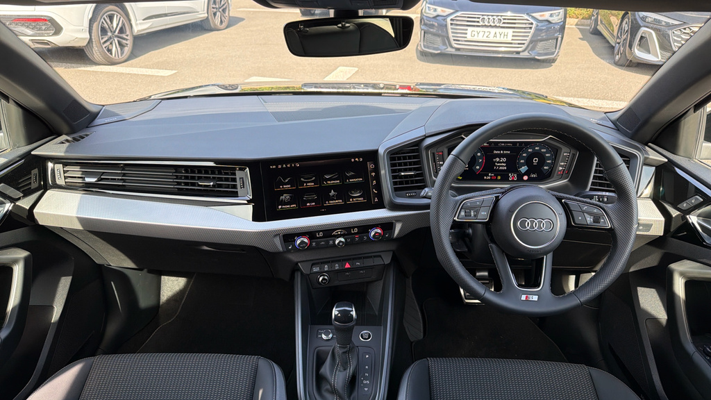 Audi A1 30 Tfsi Black Edition S Tronic Red #12