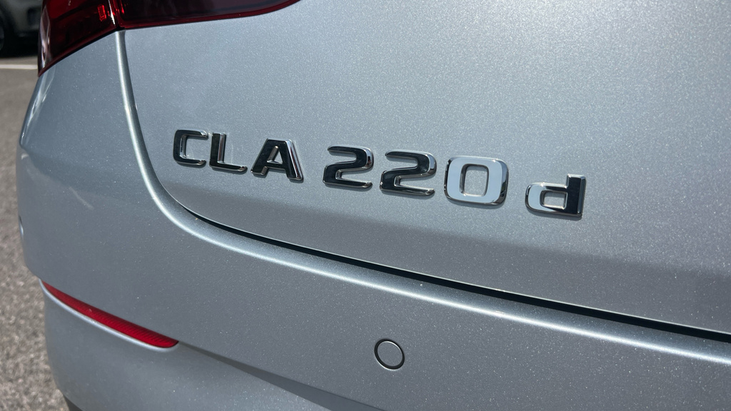 Mercedes-Benz CLA Class Cla 220D Amg Line Premium Plus Tip Grey #22