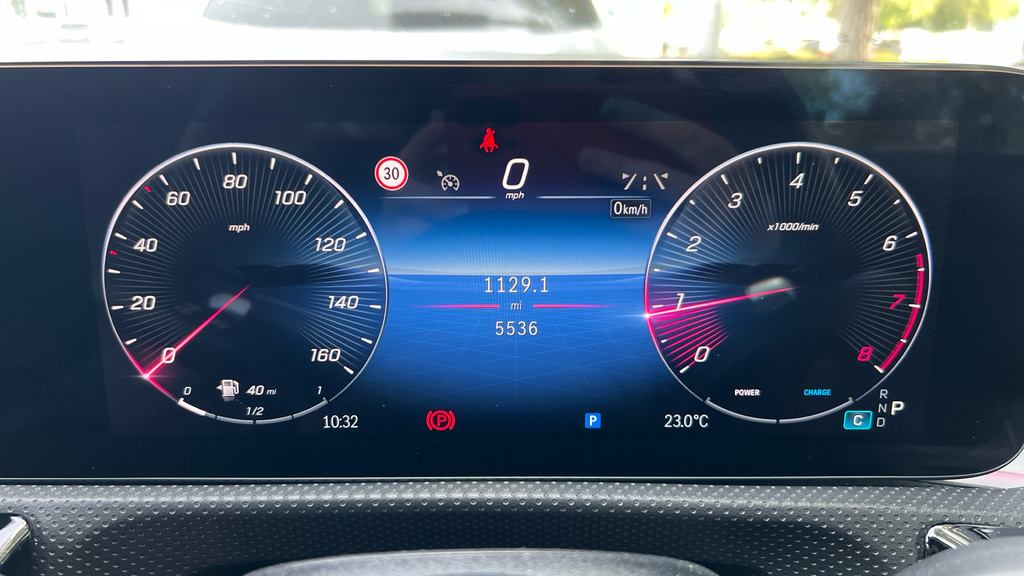 Mercedes-Benz CLA Class 200 Amg Line Executive Tip White #16