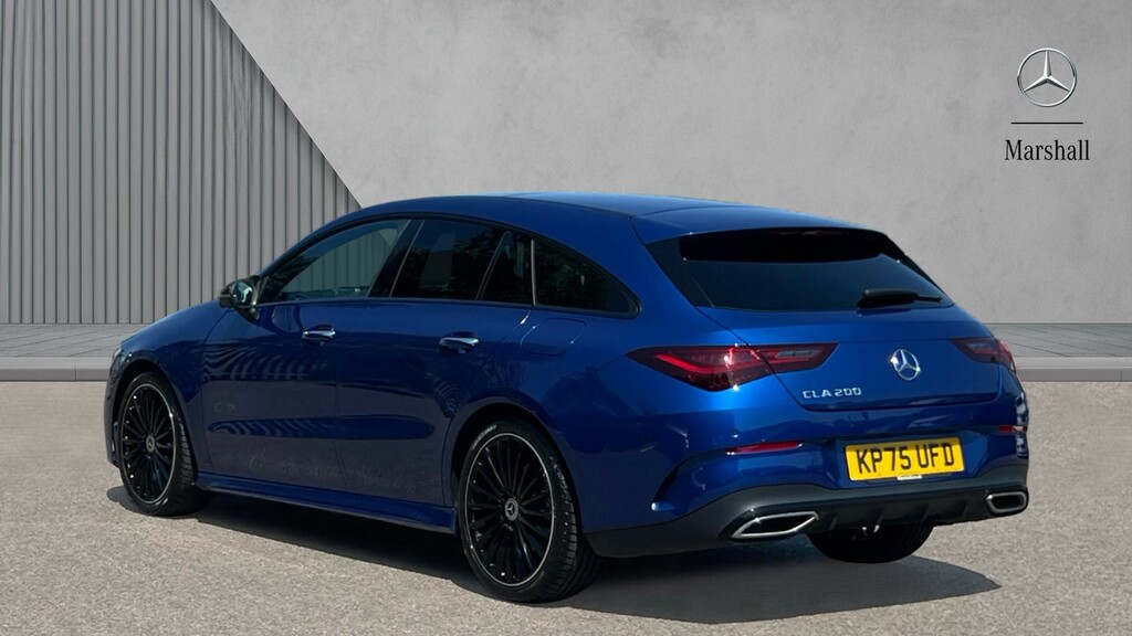 Mercedes-Benz CLA Class Cla 200 Amg Line Premium Plus Tip Blue #2