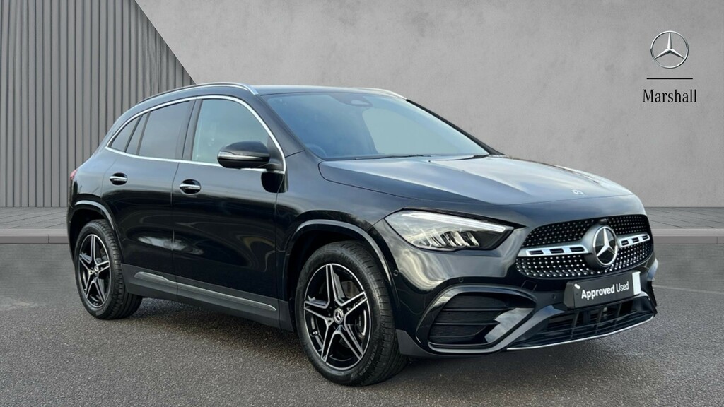 Mercedes-Benz GLA Class Gla 220D 4Matic Amg Line Executive Black