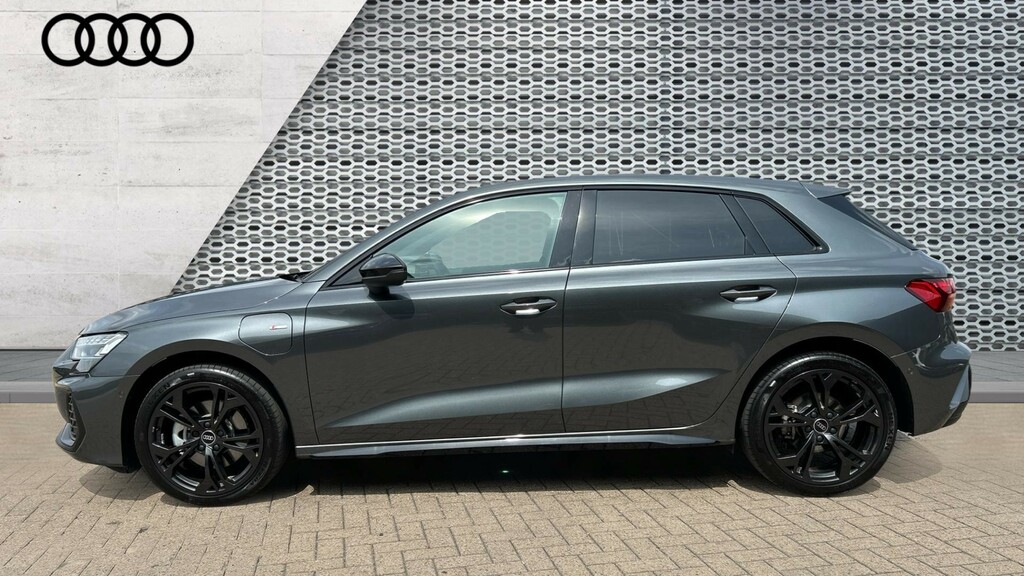 Audi A3 1.5 Tfsi 150 S Line S Tronic Black #9