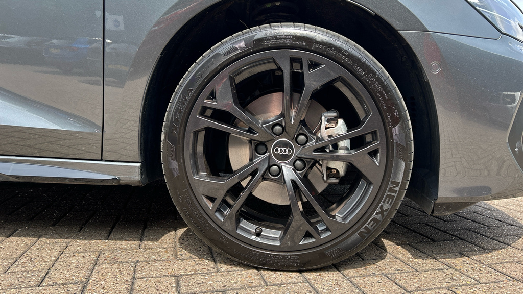 Audi A3 A3 1.5 Tfsi E 204 Black Ed S Tronic Tech Pack Grey #5