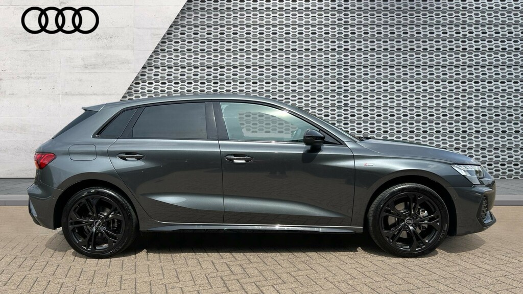 Audi A3 A3 1.5 Tfsi E 204 Black Ed S Tronic Tech Pack Grey #4