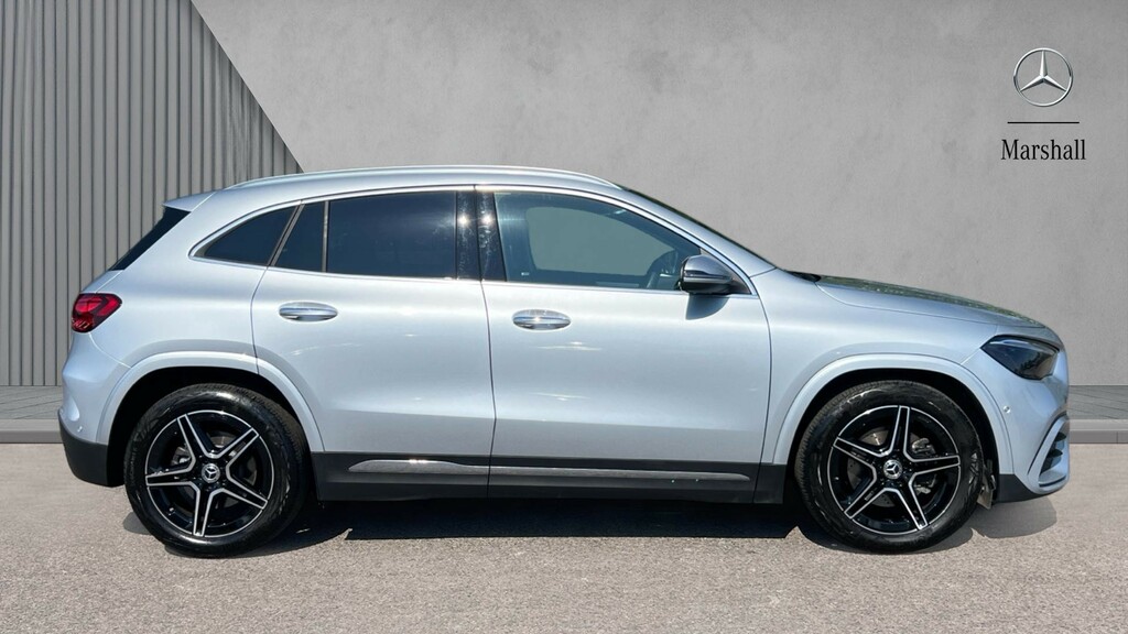 Mercedes-Benz GLA Class Gla 220D 4Matic Amg Line Executive Silver #4