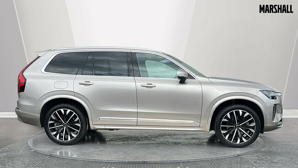 Volvo XC90 Xc90 2.0 B5p Ultra Dark Awd Geartronic Gold #3