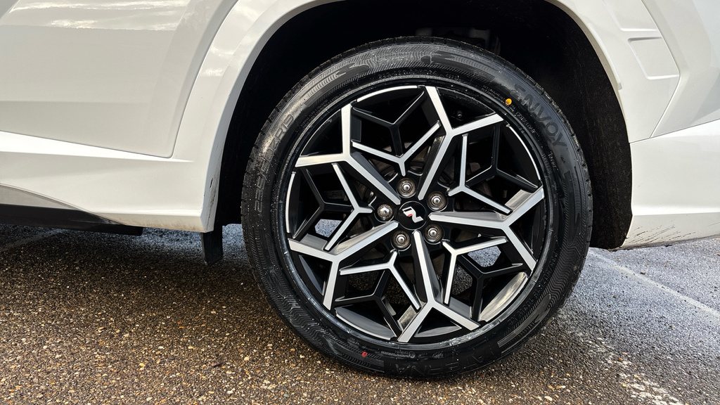 Hyundai Tucson Premium Silver #18