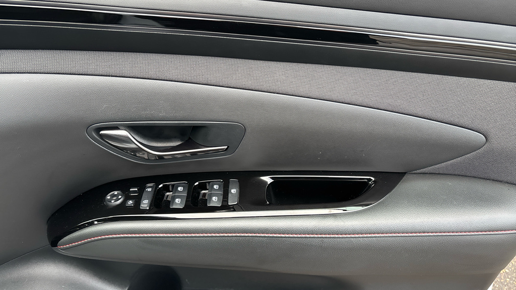 Hyundai Tucson Premium Silver #32