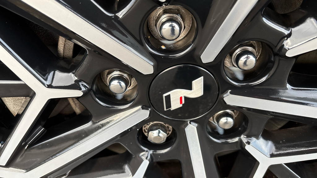 Hyundai Tucson Premium Silver #42
