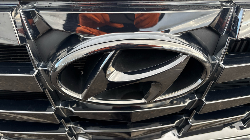 Hyundai Tucson Premium Silver #40