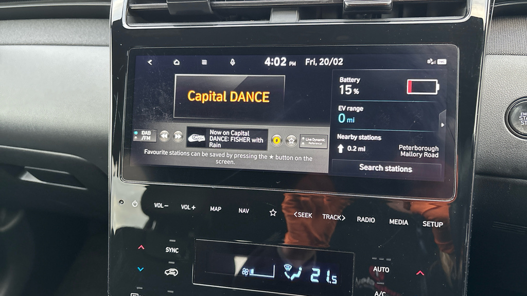 Hyundai Tucson Premium Silver #37