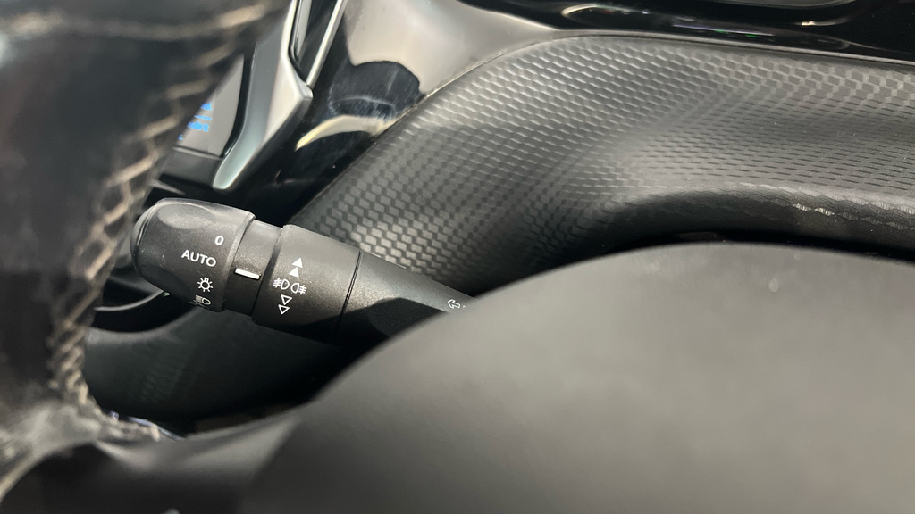 Peugeot 208  Silver #27