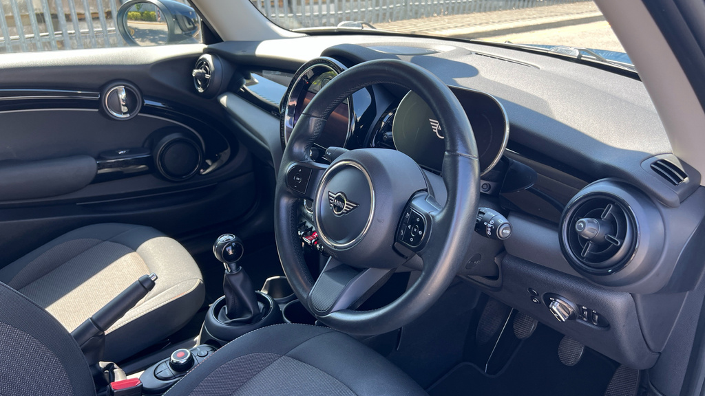 Mini Hatch Hatchback 1.5 Cooper Classic CK21ACF Blue #6