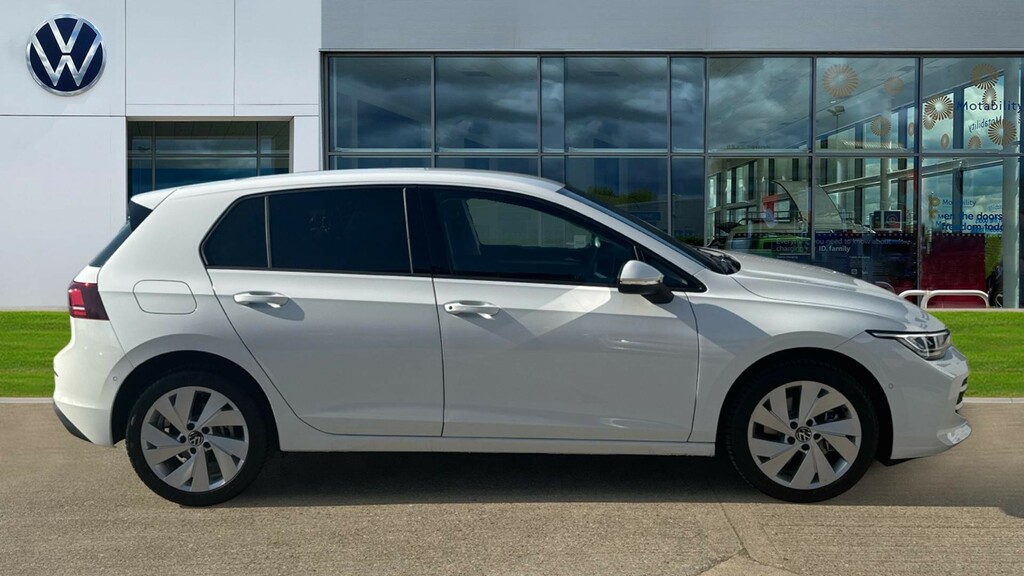 Volkswagen Golf Golf 1.5 Tsi 204 Match Ehybrid Dsg EO26UUF White #4