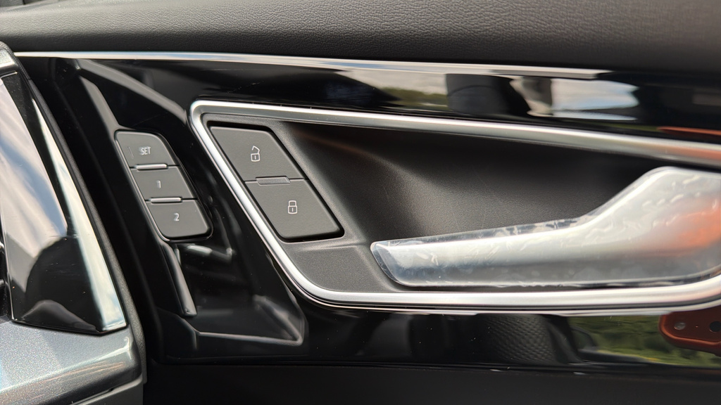 Audi Q4 E Tron 40 Sport 5-Door 63Kwh Silver #35