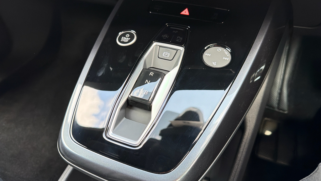 Audi Q4 E Tron 40 Sport 5-Door 63Kwh Silver #25