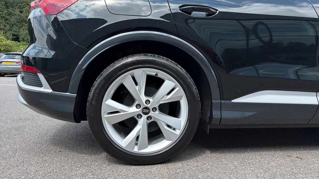Audi Q4 E Tron 40 Sport 5-Door 63Kwh Silver #20
