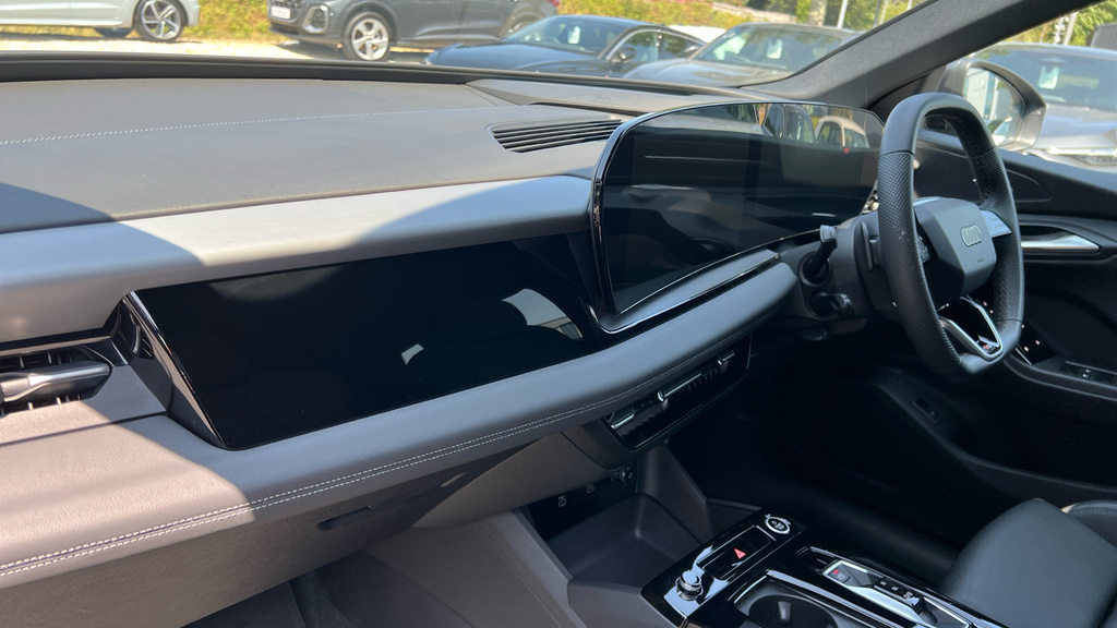 Audi Q6 E-Tron Q6 185Kw 83Kwh S Line Grey #2