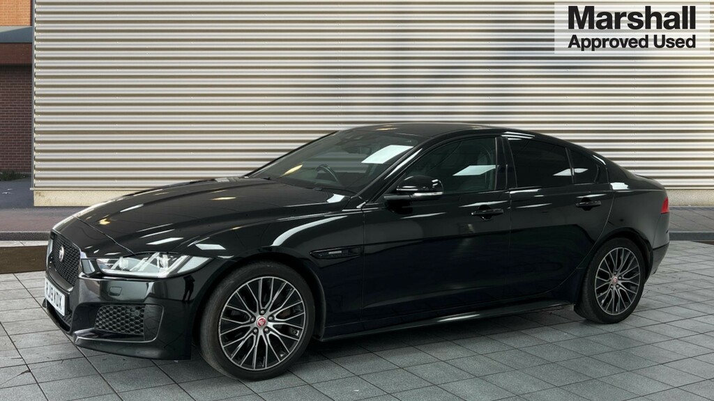 Jaguar XE Xe 2.0 Ingenium Landmark Edition Black #6