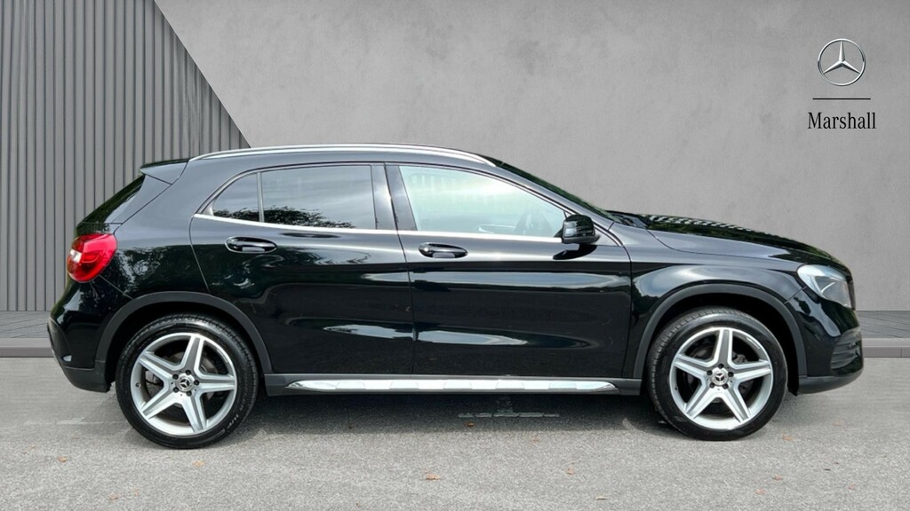 Mercedes-Benz GLA Class Gla 200 Amg Line SH18AVC Black #4