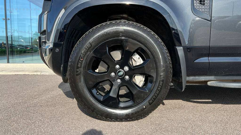 Land Rover Defender 130 X-dynamic Hse Mhev A Black #26