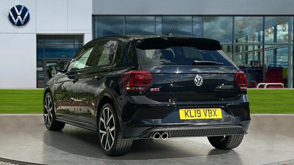 Volkswagen Polo Polo 2.0 Tsi Gti Dsg Black #3