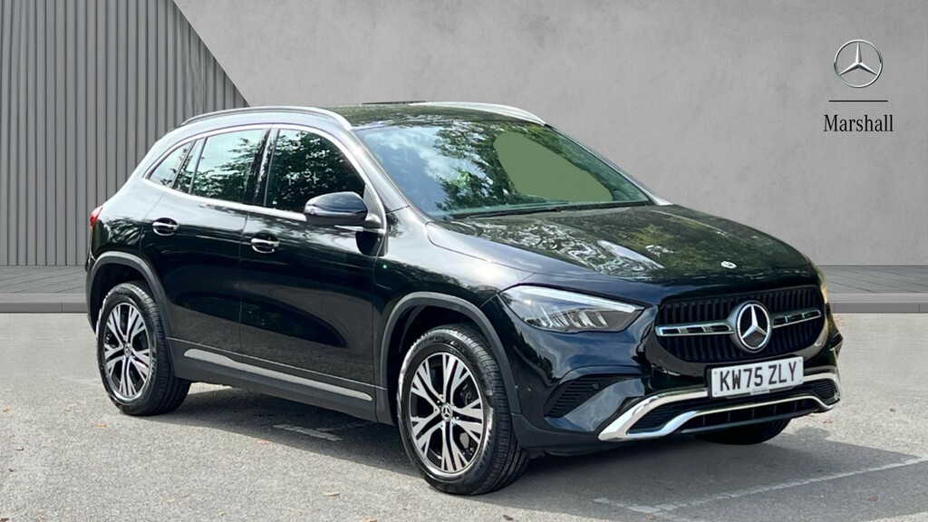 Mercedes-Benz GLA Class Gla 200D Sport Executive Black